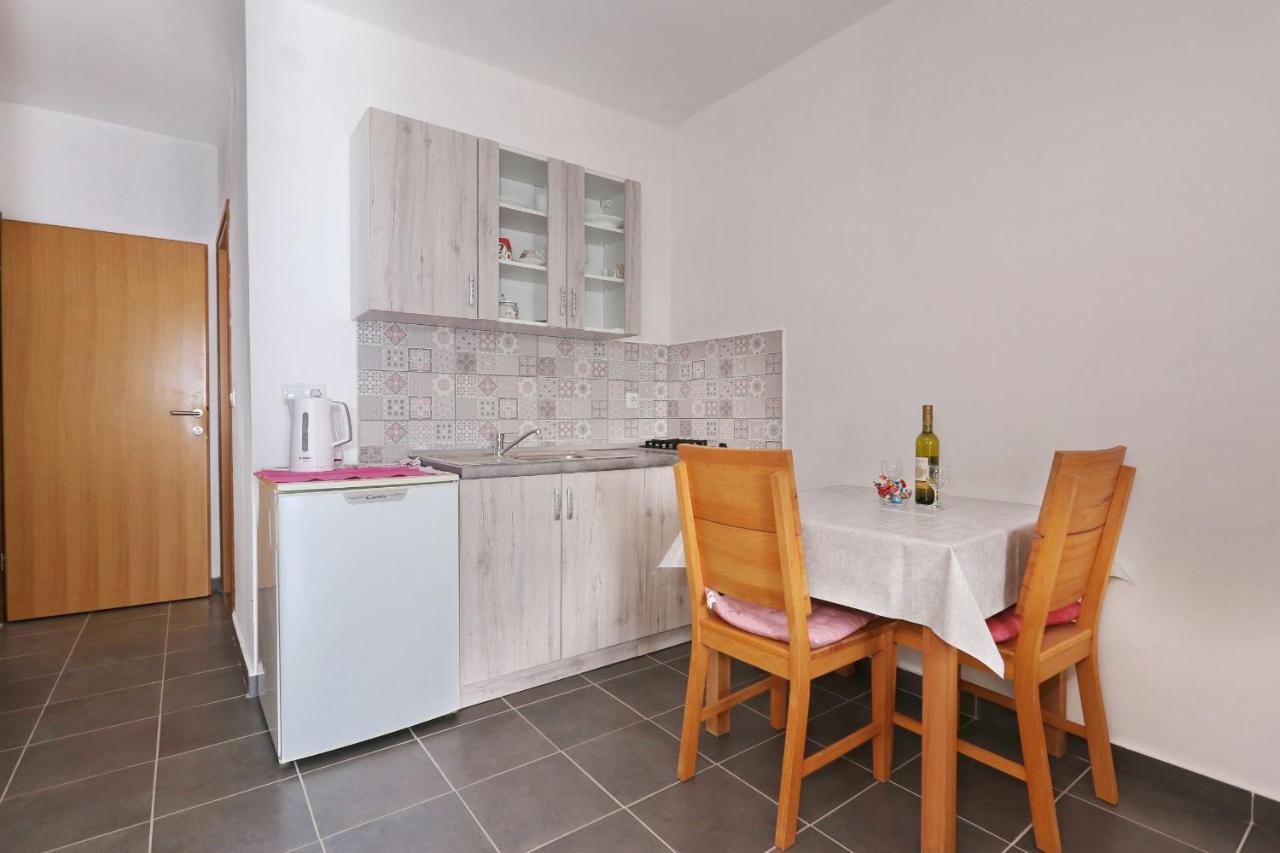 Apartments Vlado I Vesna Rtina Ngoại thất bức ảnh