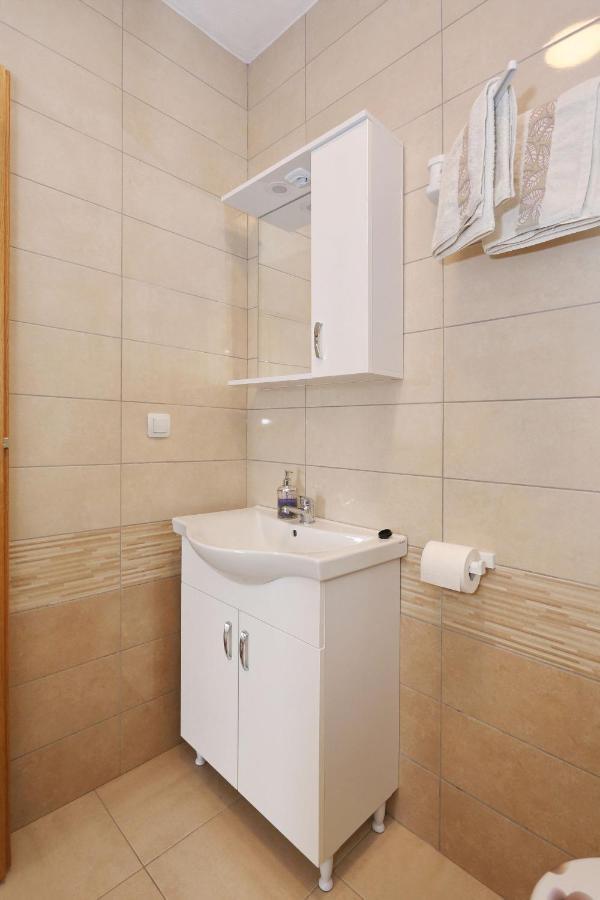 Apartments Vlado I Vesna Rtina Ngoại thất bức ảnh
